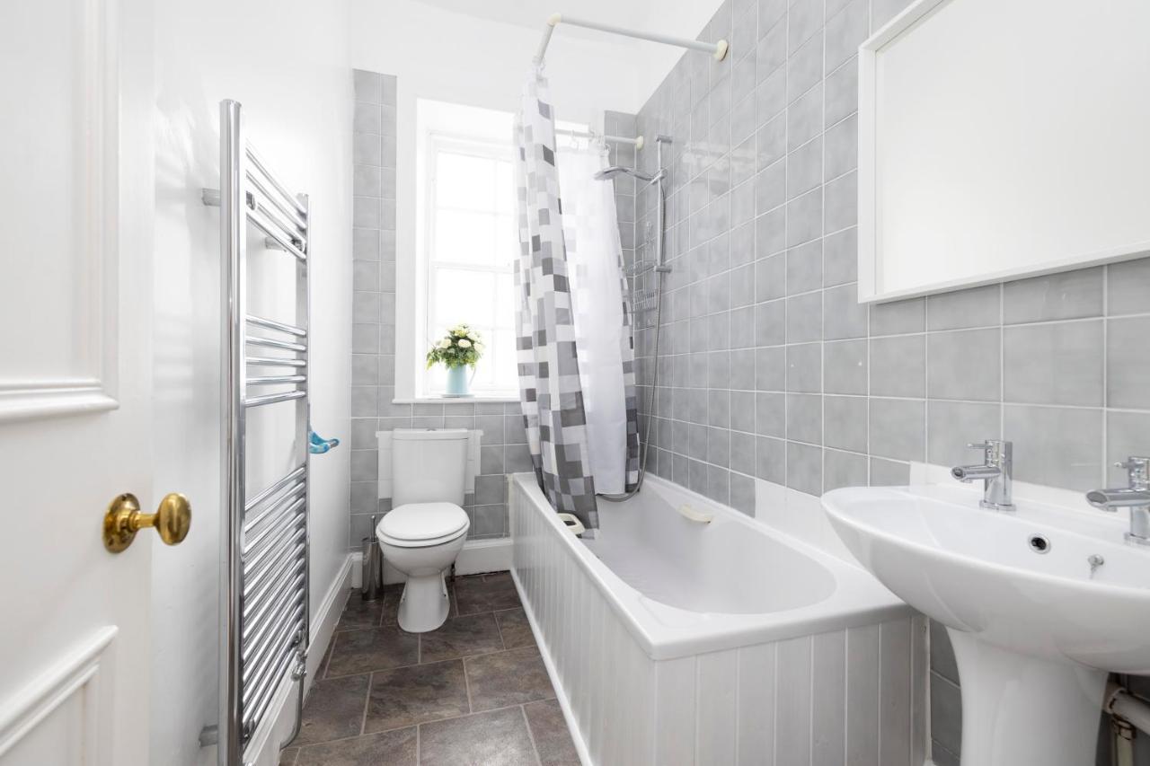 Joivy Cosy Flat In The Heart Of Edinburgh Appartement Buitenkant foto