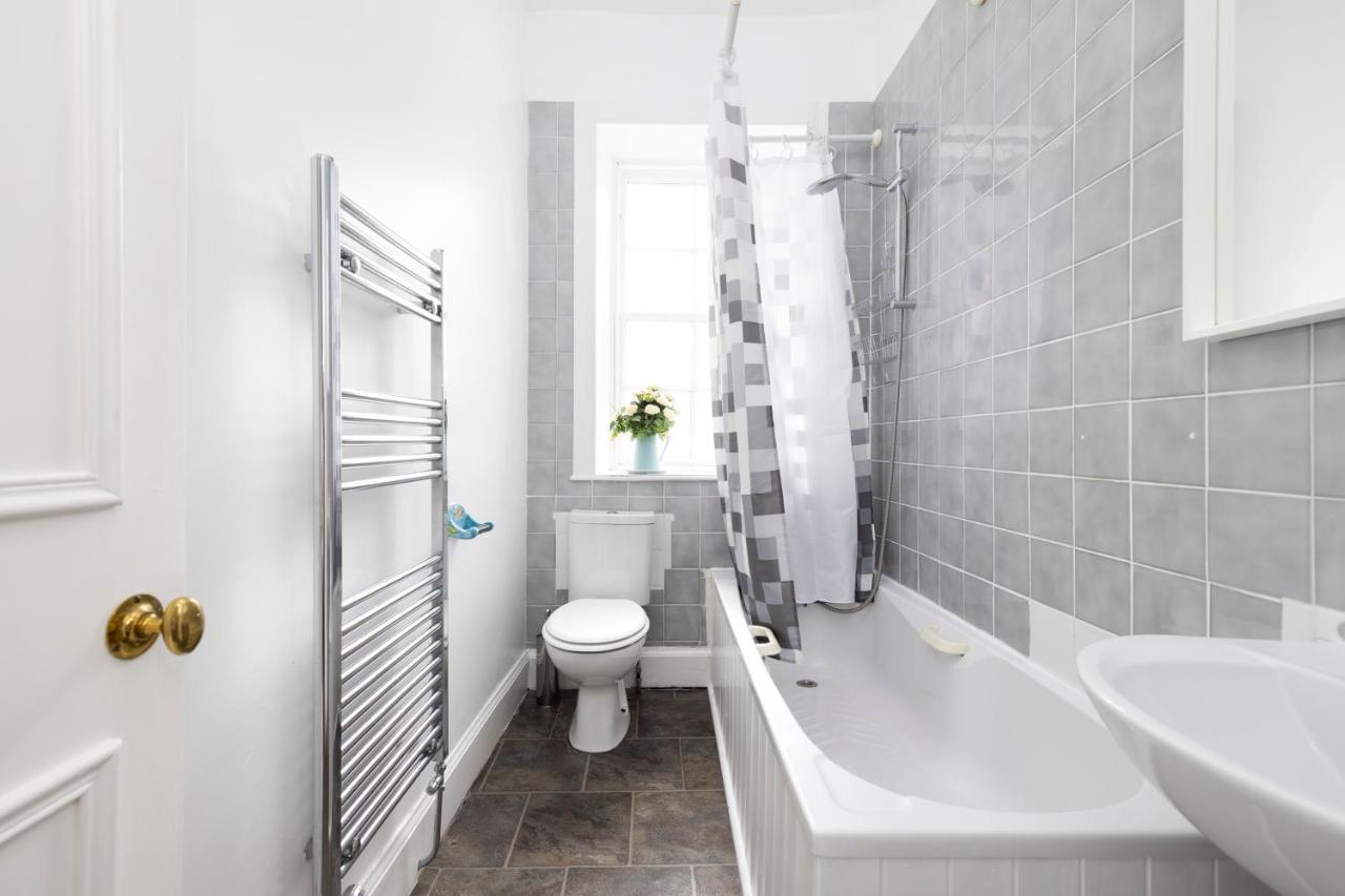 Joivy Cosy Flat In The Heart Of Edinburgh Appartement Buitenkant foto